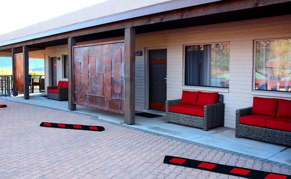 The Sedona Hilltop Inn Exterior photo